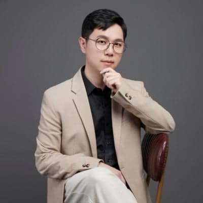 數位簡報室創辦人 Dennis